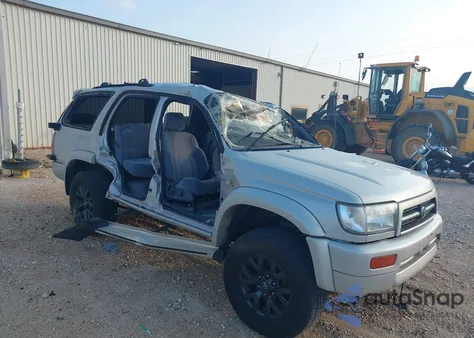 1996 Toyota 4Runner from USA, damaged, VIN RZN1850009110